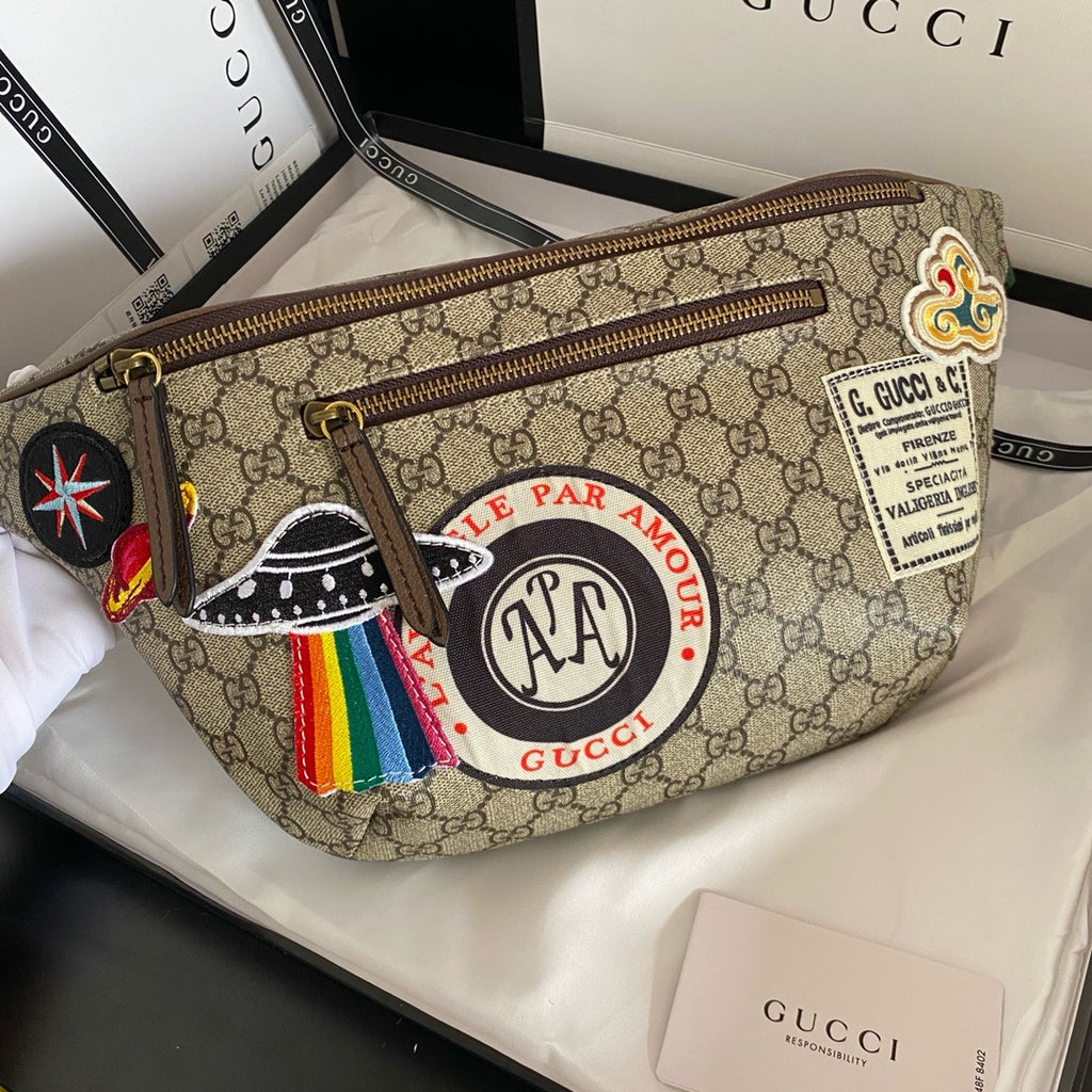 GUCCI - GG Supreme Courrier belt bag 2016/2025