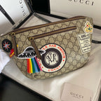 GUCCI - GG Supreme Courrier belt bag 2016/2025