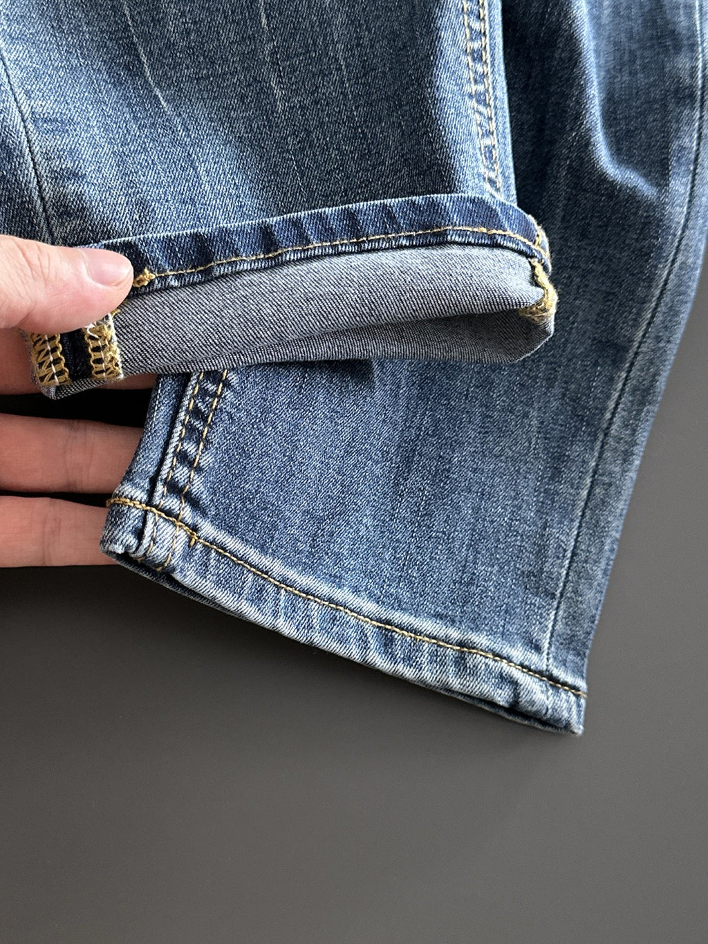 BURBERRY - Jeans