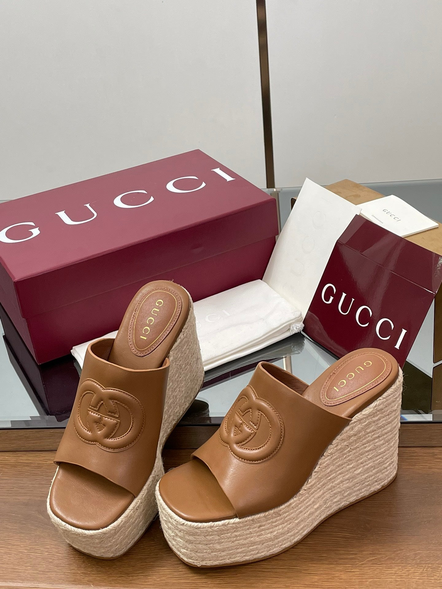 GUCCI - Platform