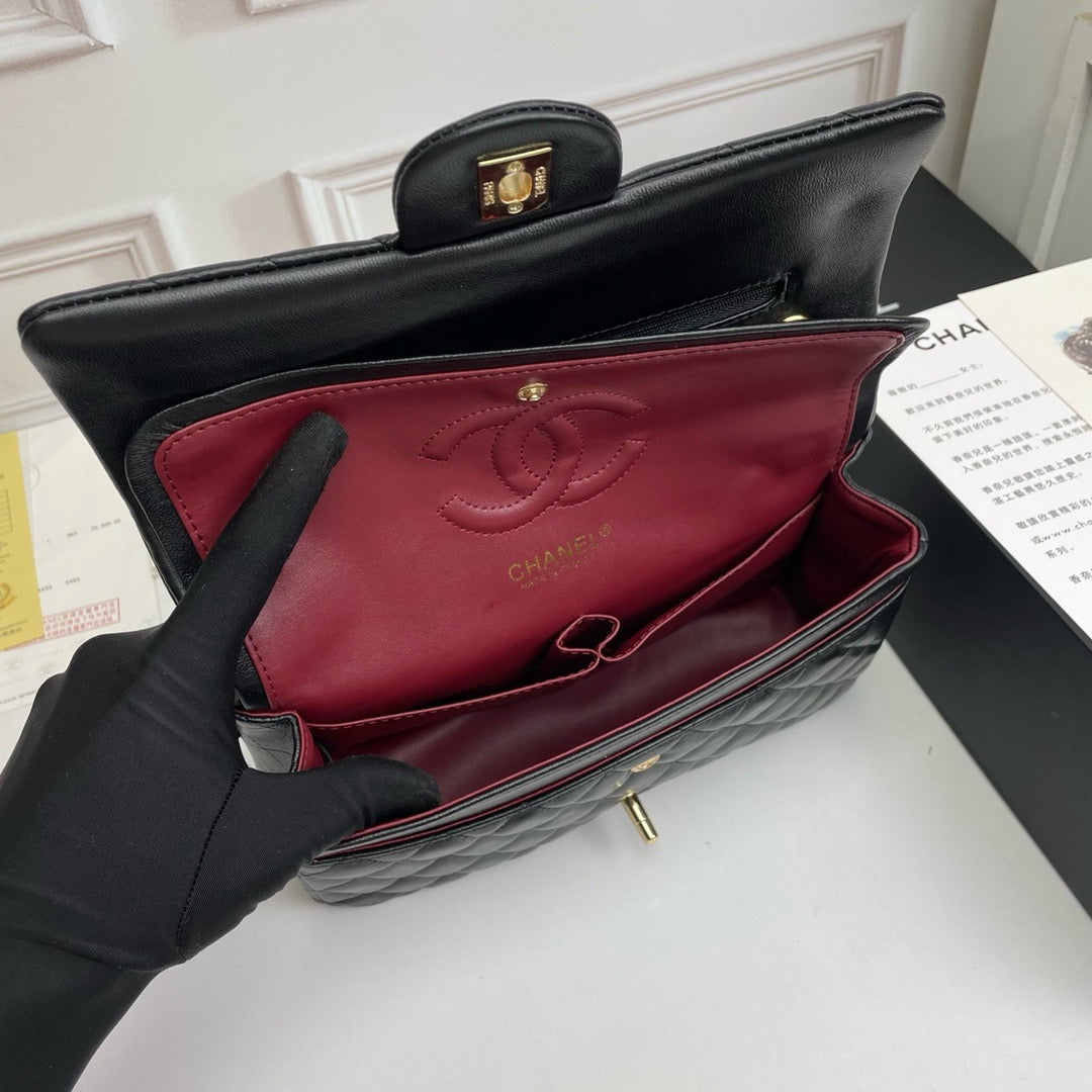 CHANEL - Classic Crush Mini Flap