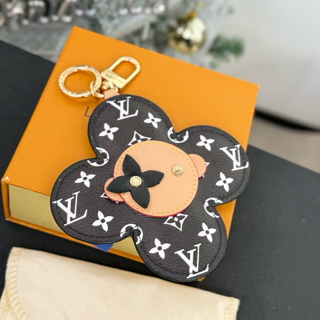 LOUIS VUITTON - Vivienne Bag Charm