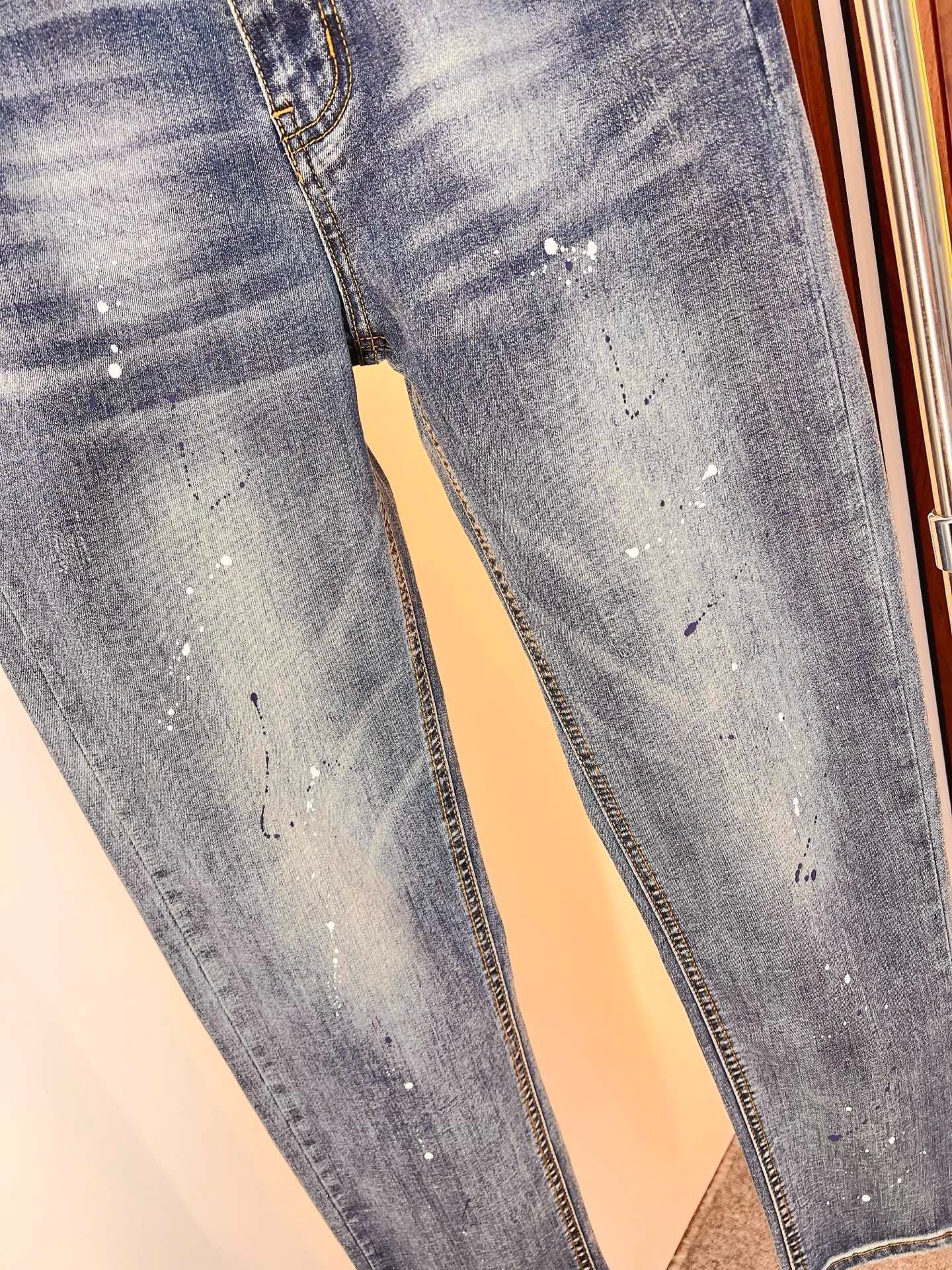 BURBERRY - Jeans
