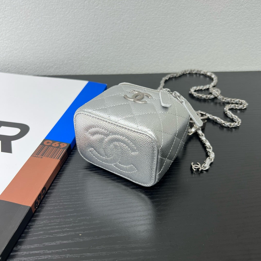 CHANEL - Mini  Vanity Cosmetic Bag