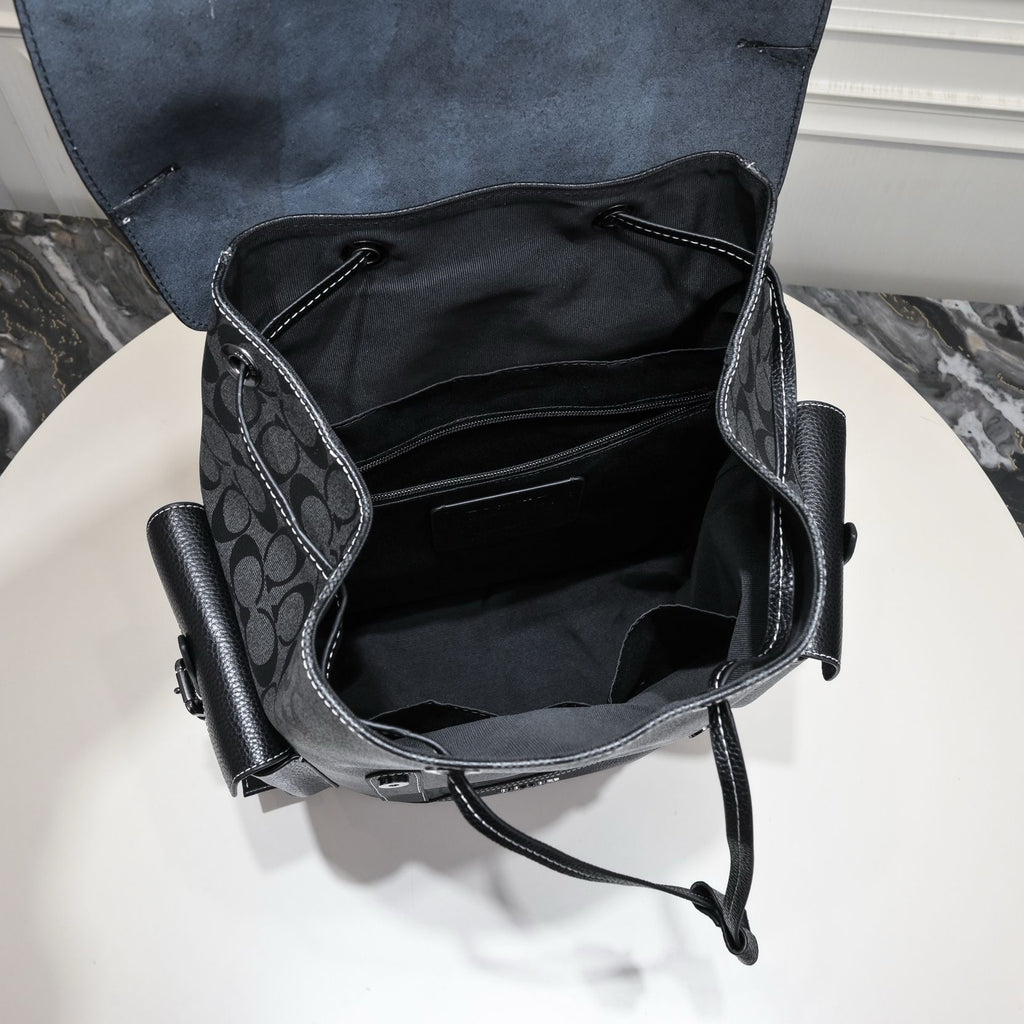 COACH - Hitch Backpack