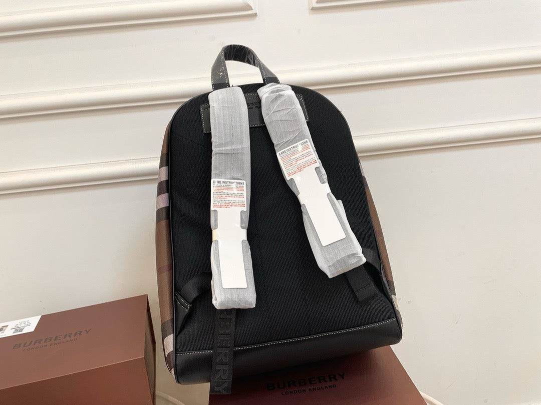 BURBERRY - Backpack