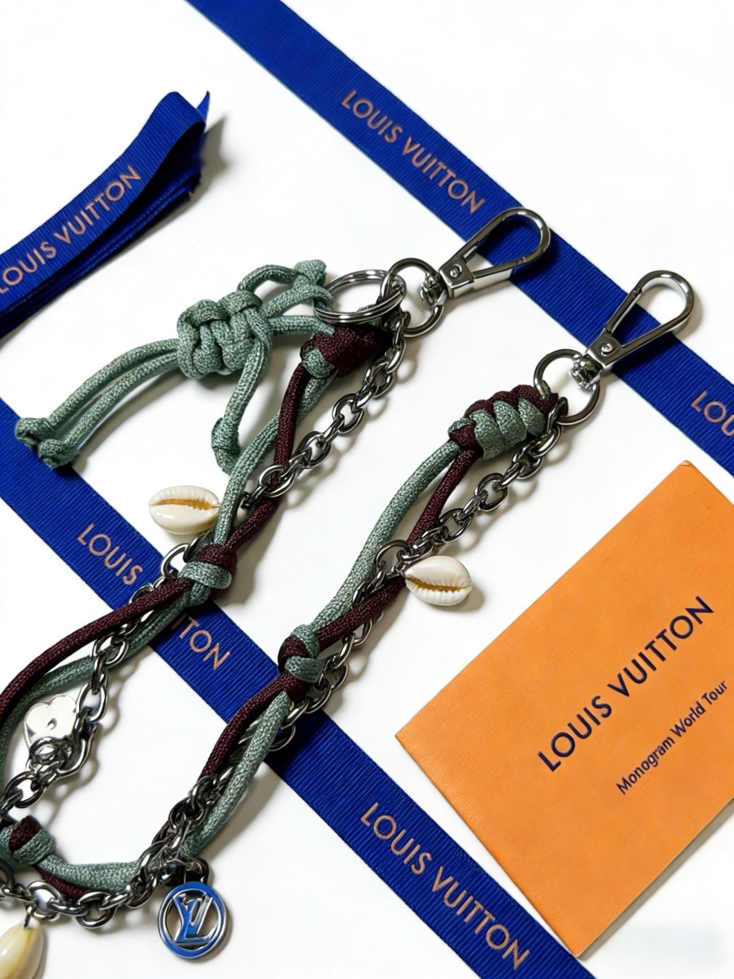 LOUIS VUITTON - bag charm and keychain