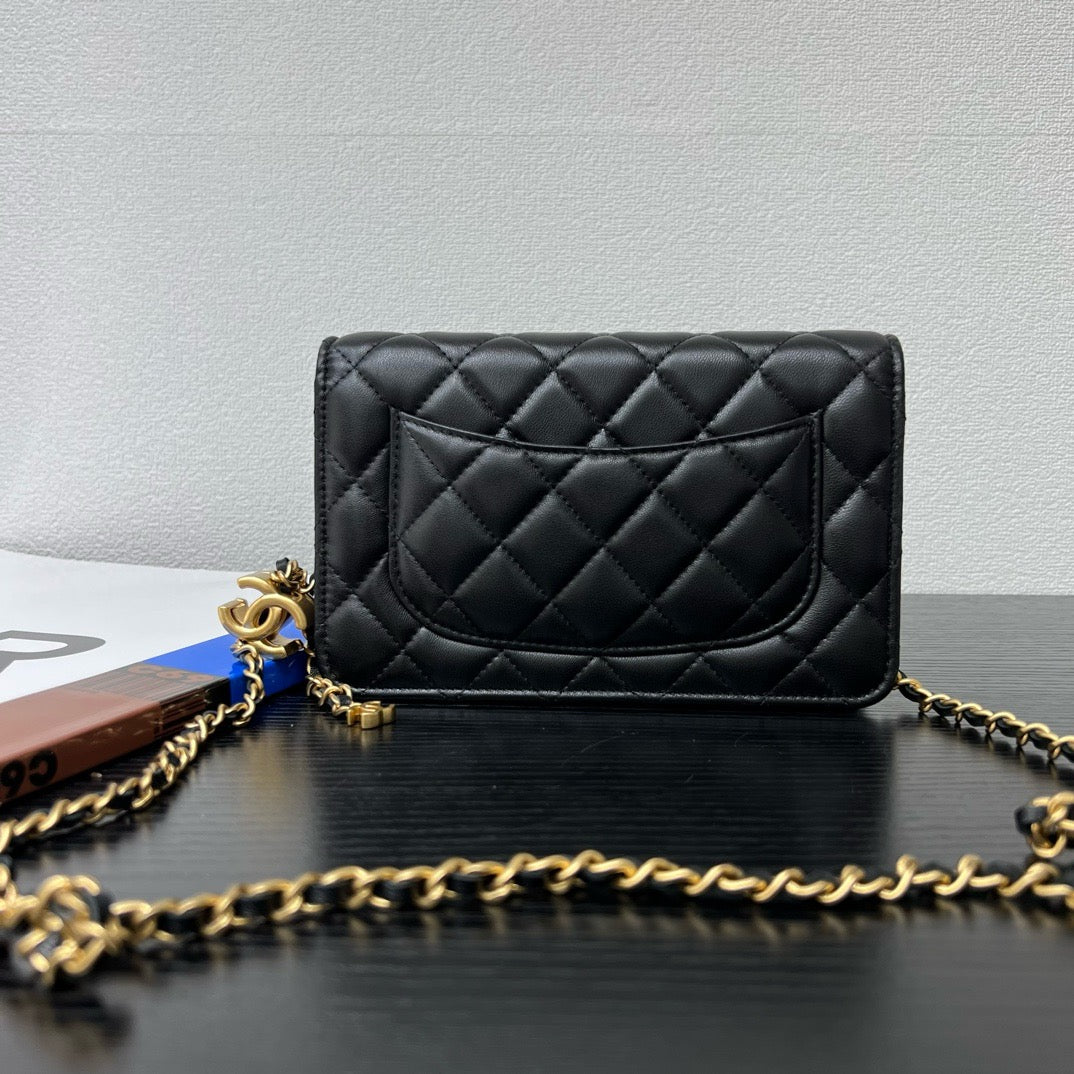 CHANEL - Caviar Quilted Hobo Bag