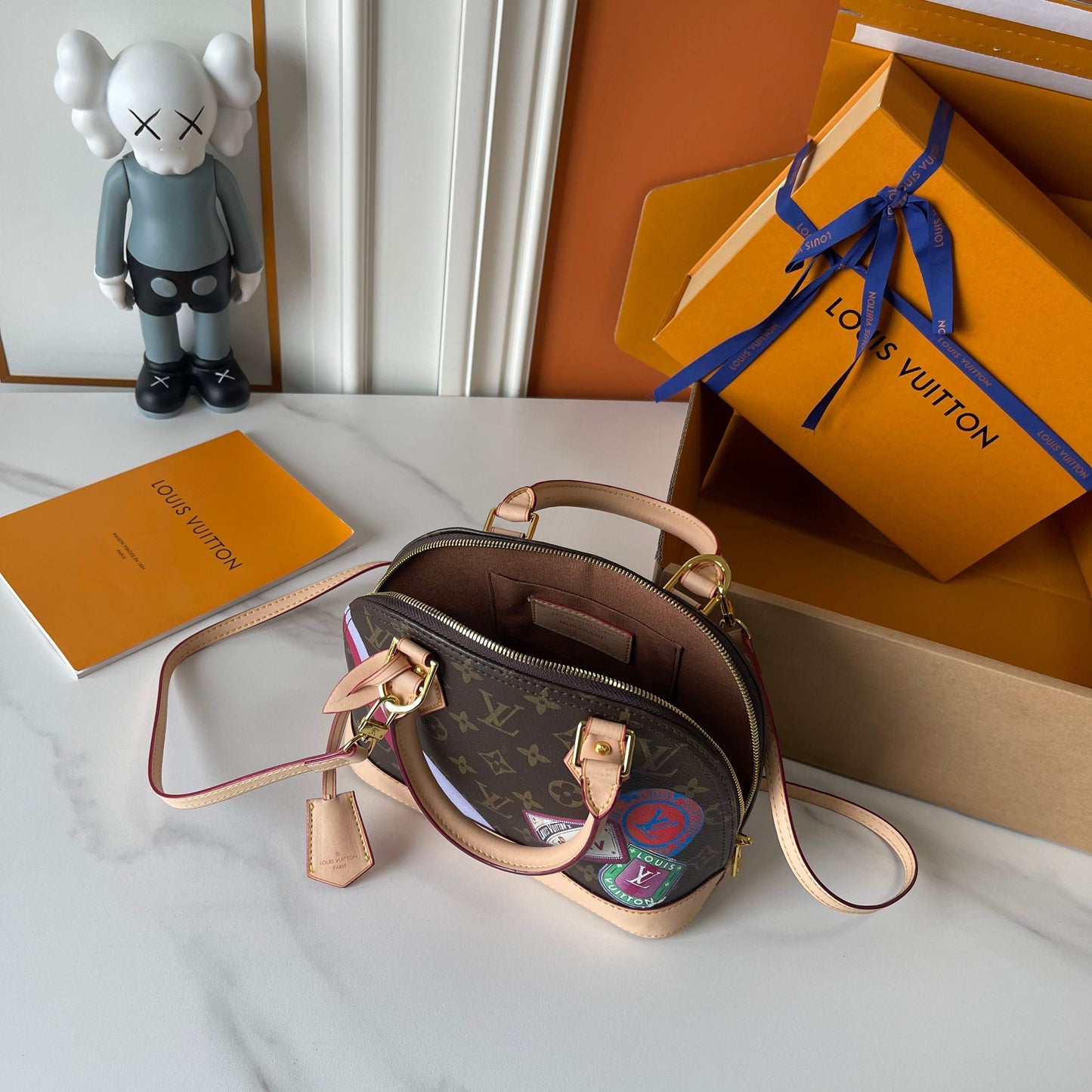 LOUIS VUITTON- Lv x TM nano alma