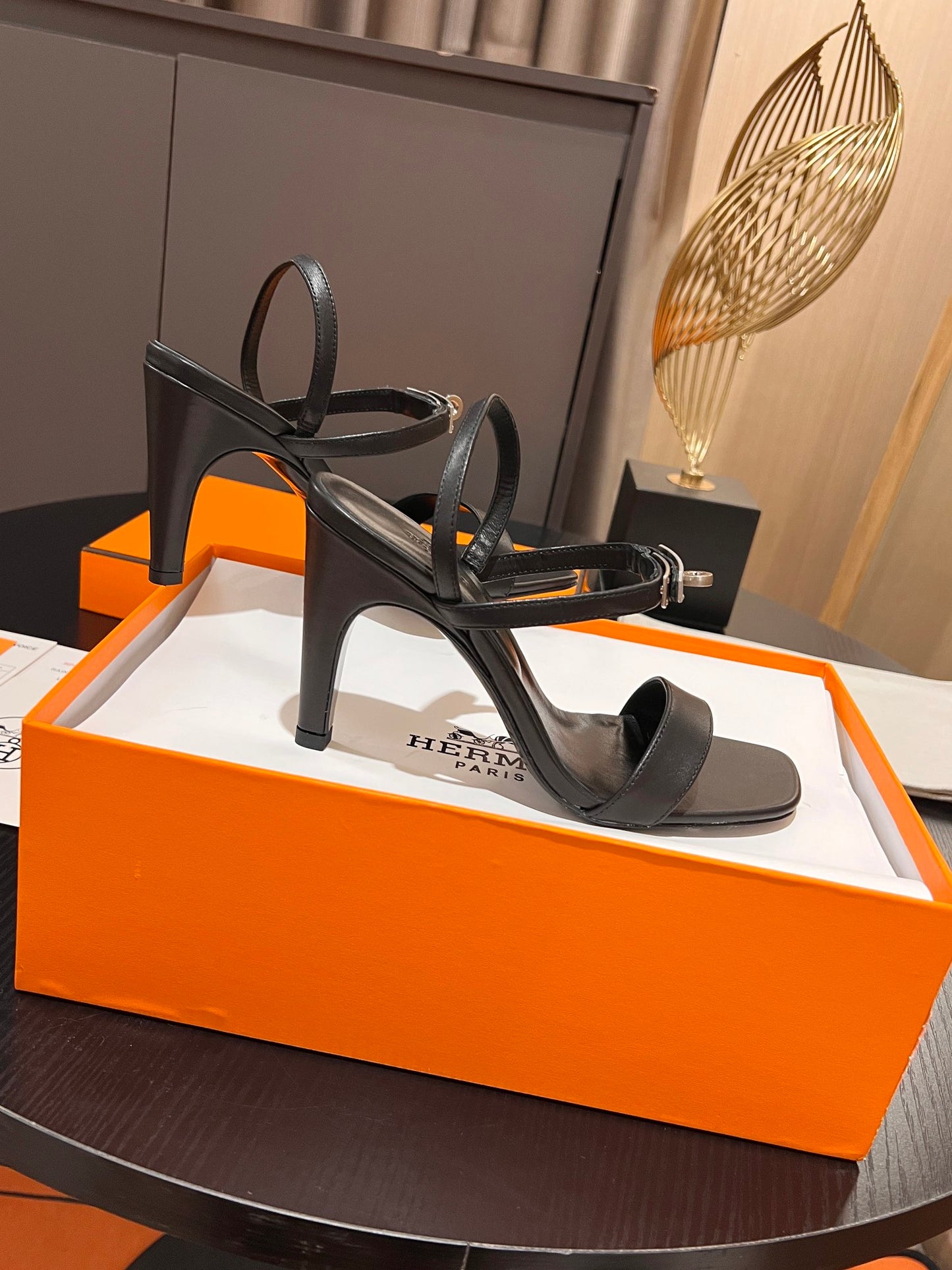 HERMES - Glamour 95 sandal Kelly buckle Heels Classic Black