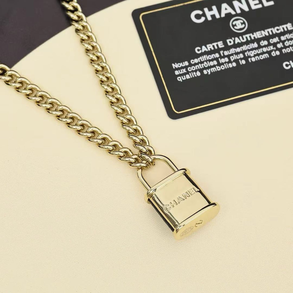 CHANEL - Crystal Necklace