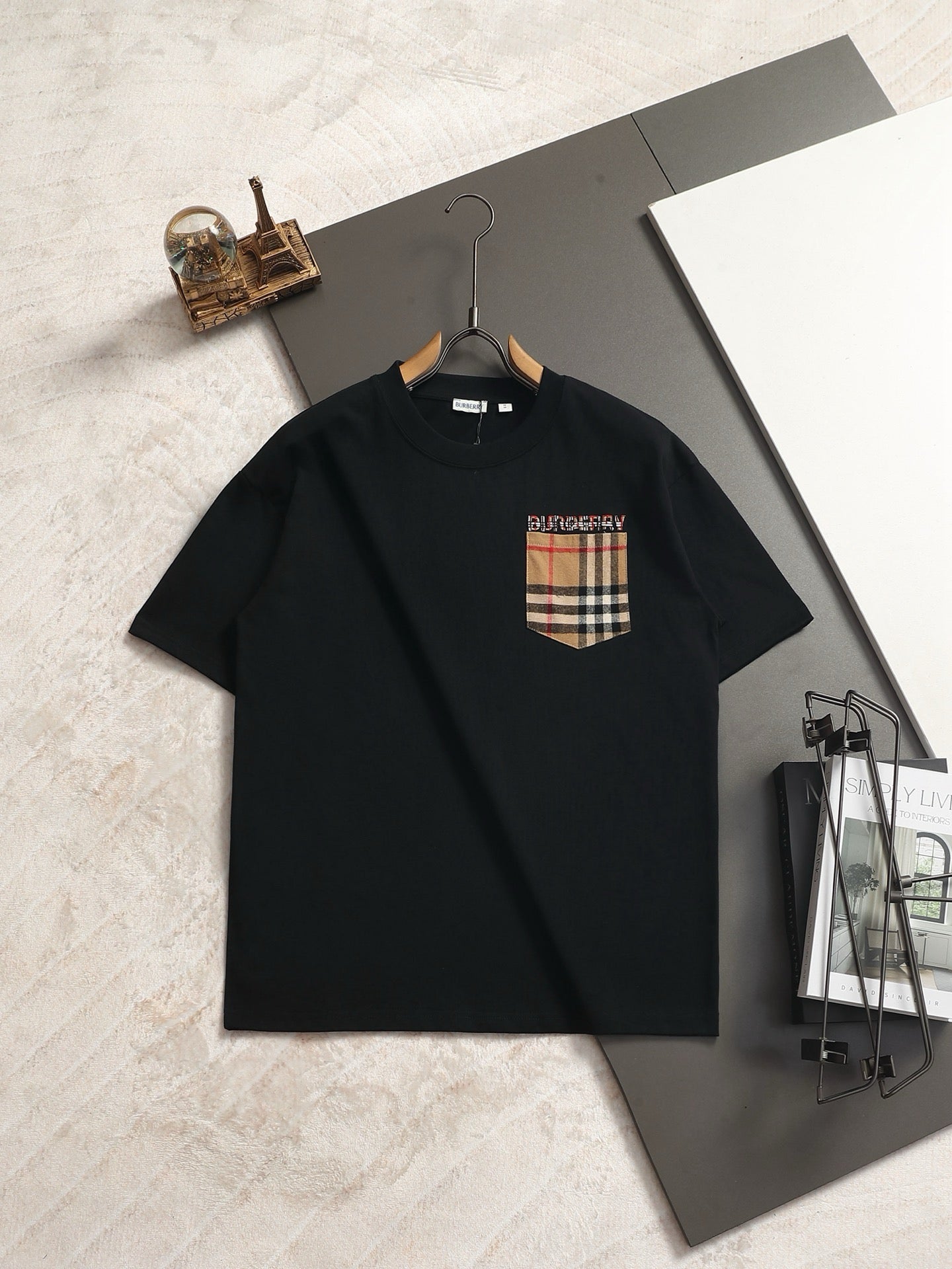 BURBERRY - T-shirt
