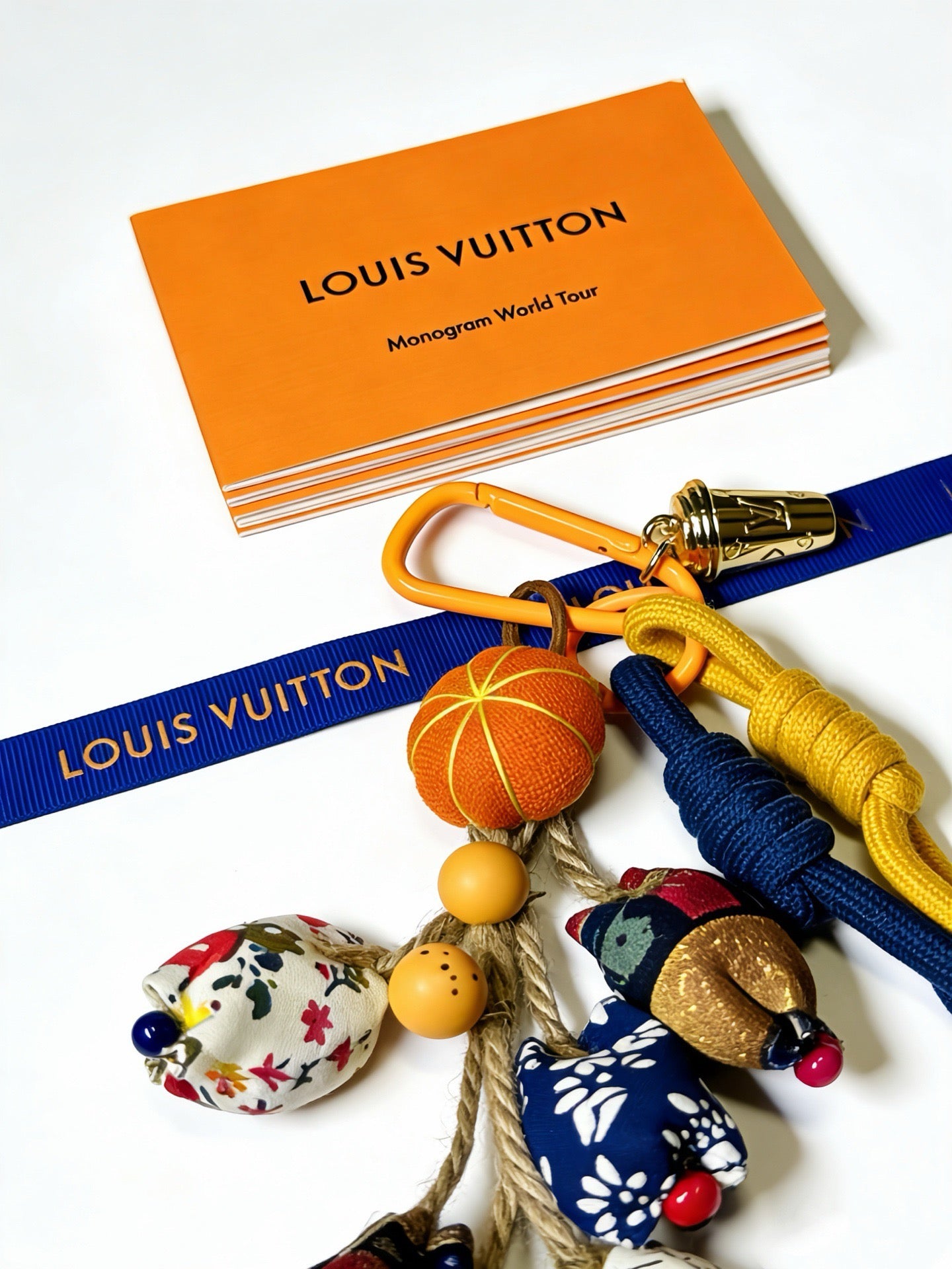 LOUIS VUITTON - bag charm and keychain