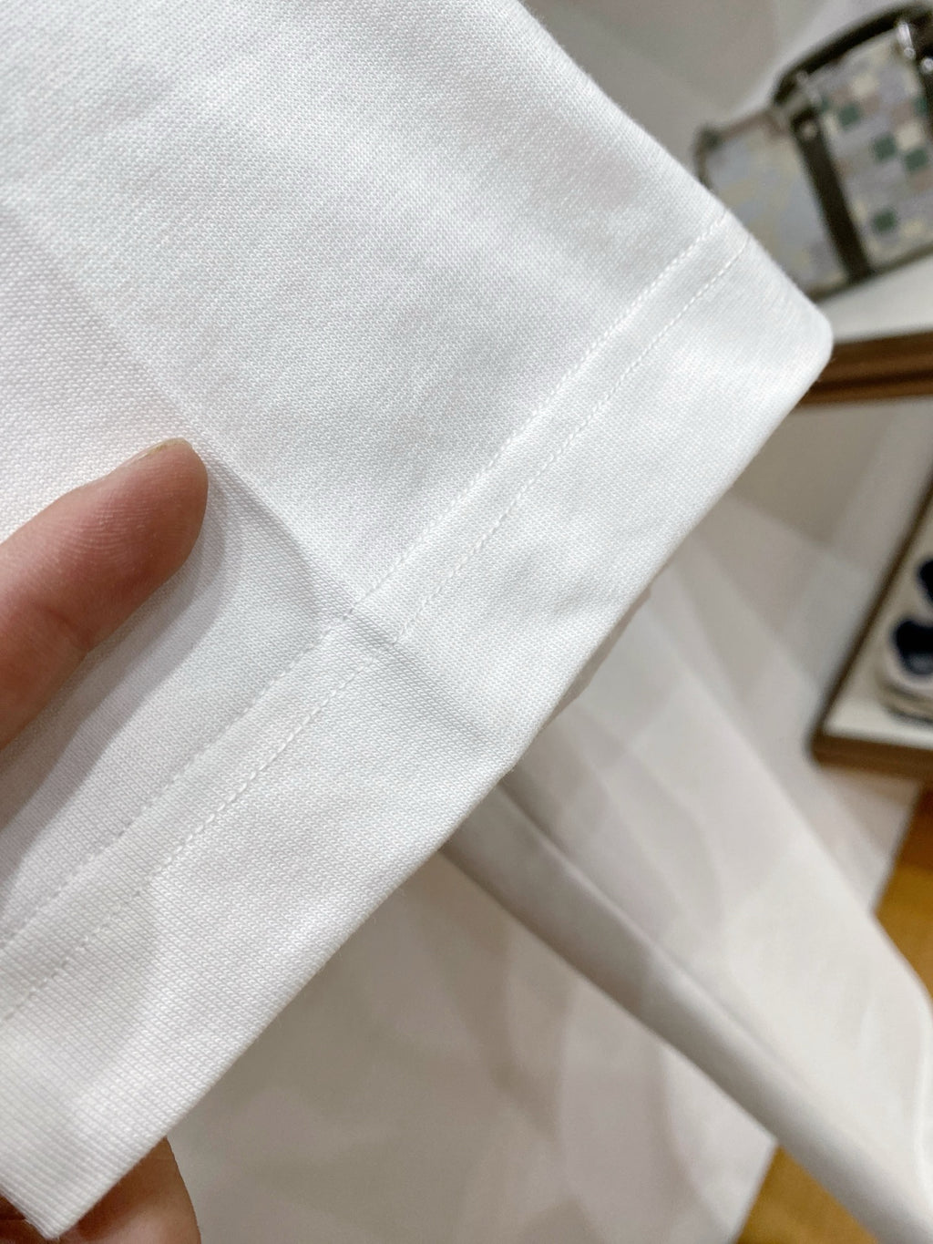 BURBERRY - T-shirt