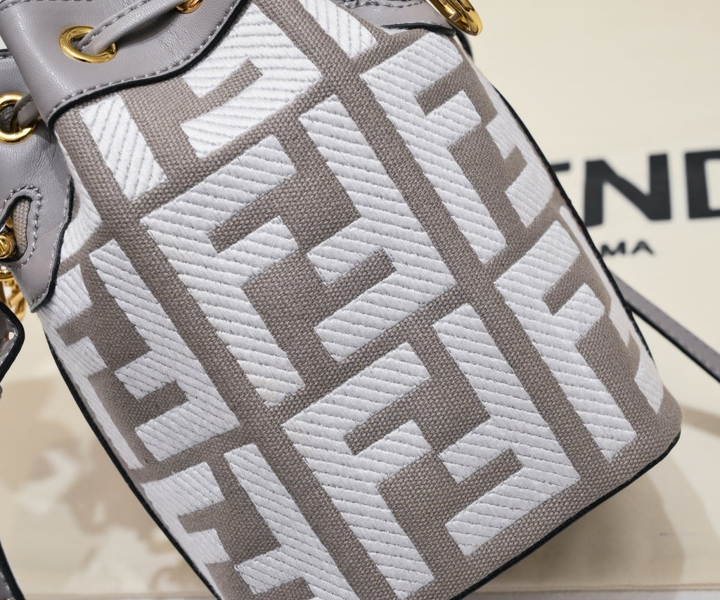 FENDI - Mon Tresor Bucket Bag