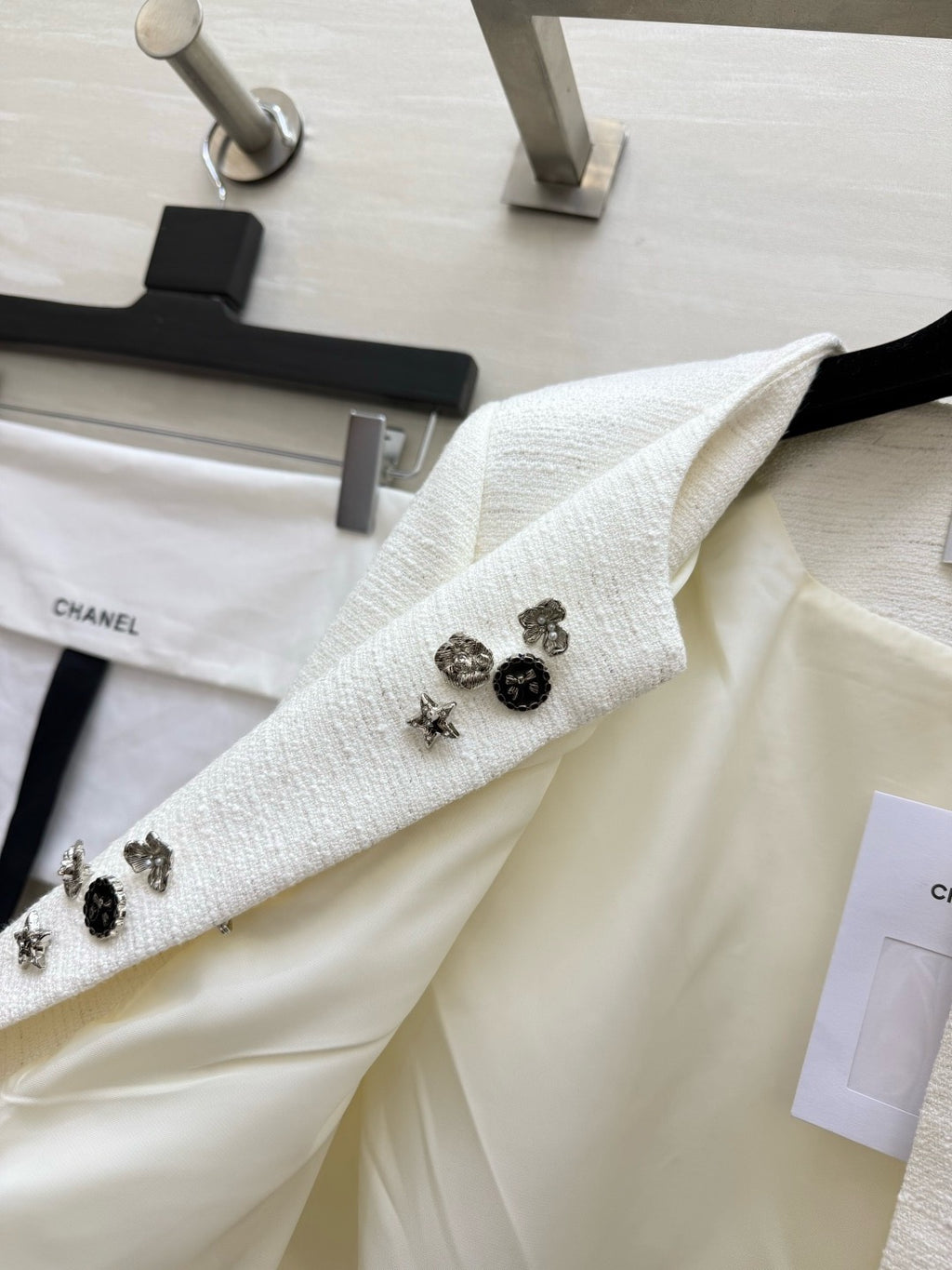 CHANEL - Women's Elegant Jacket