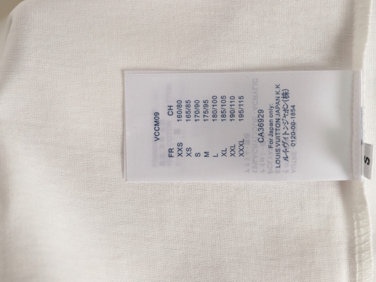 LOUIS VUITTON - T-shirt