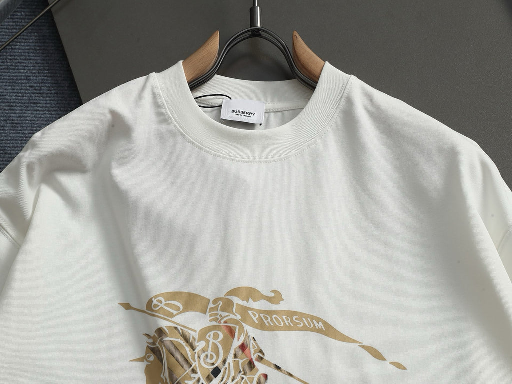 BURBERRY - T-shirt