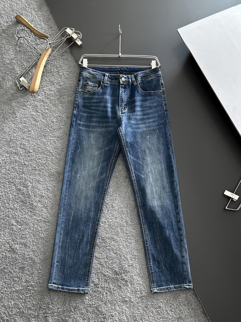BURBERRY - Jeans