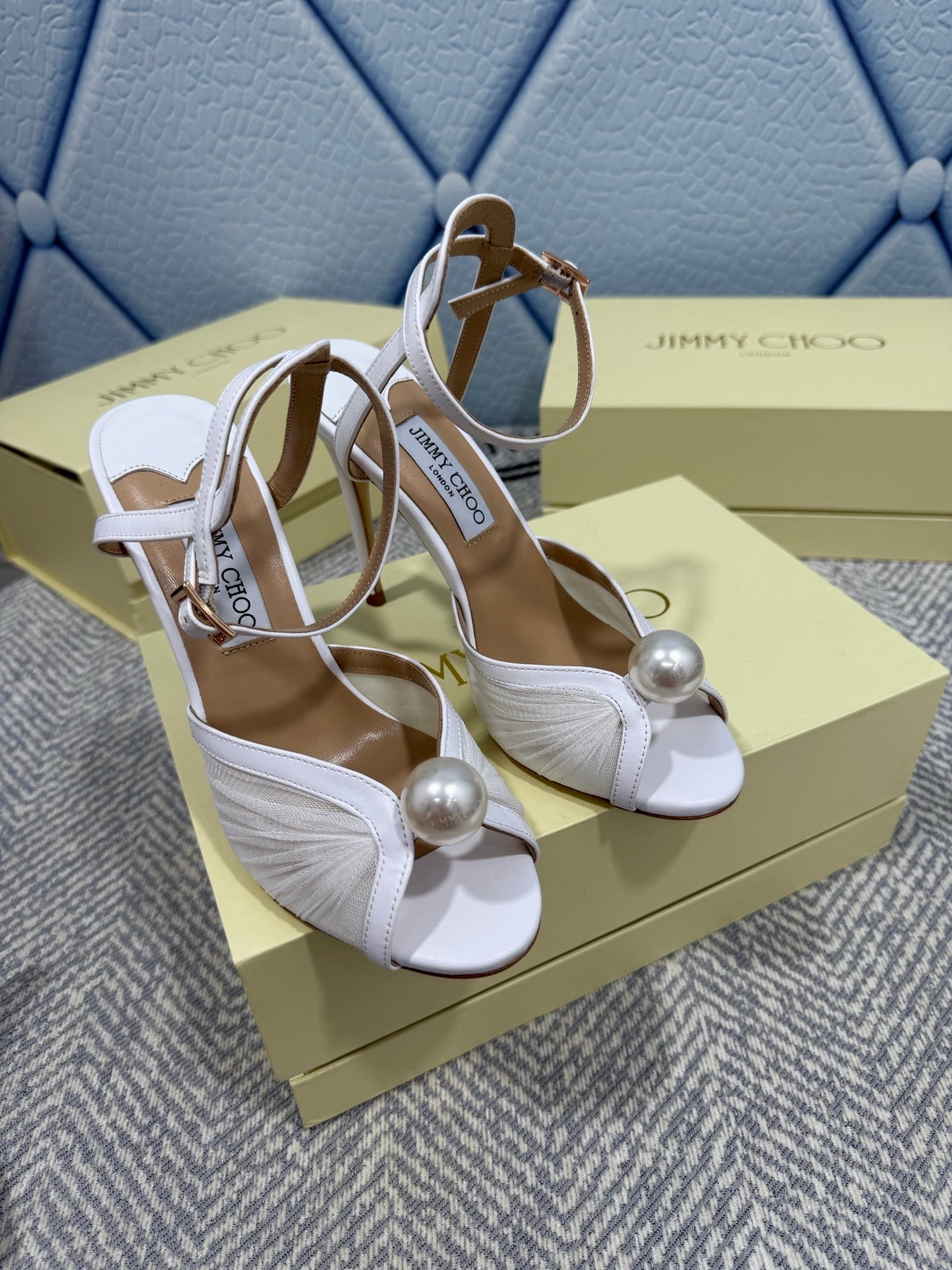 JIMMY CHOO - Sandals with Pearl