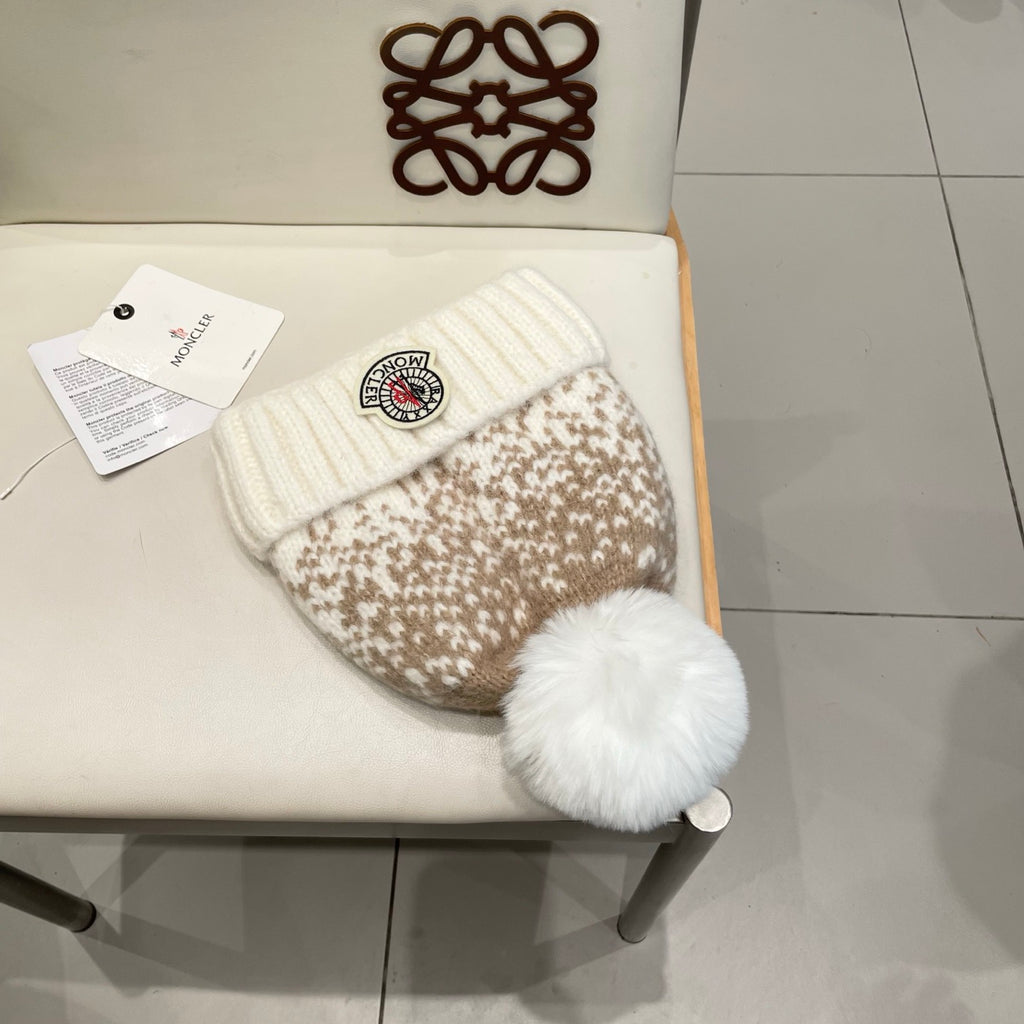 MONCLER -  Moncler Wool Beanie With Pom Pom