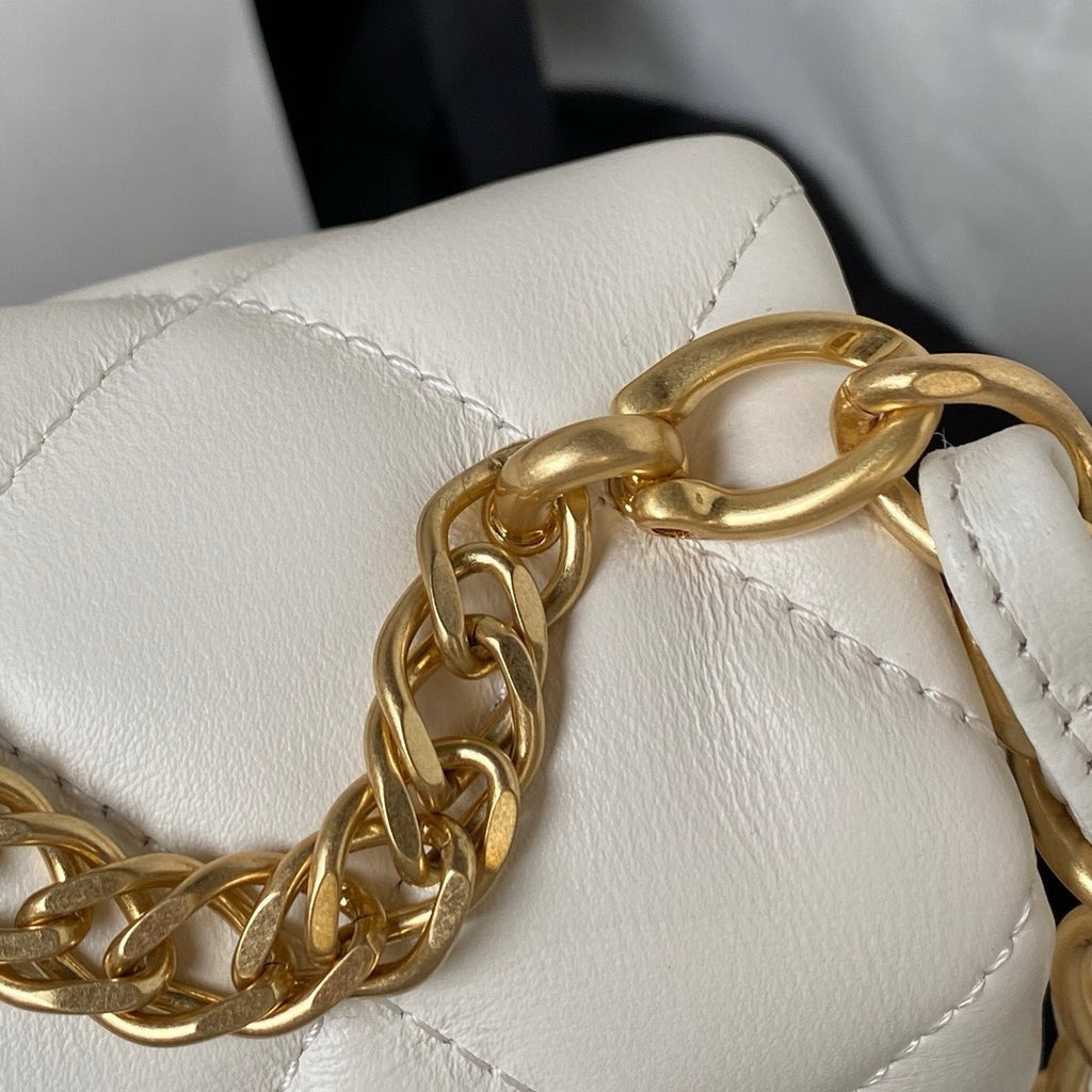 CHANEL - Classic Crush Mini Flap