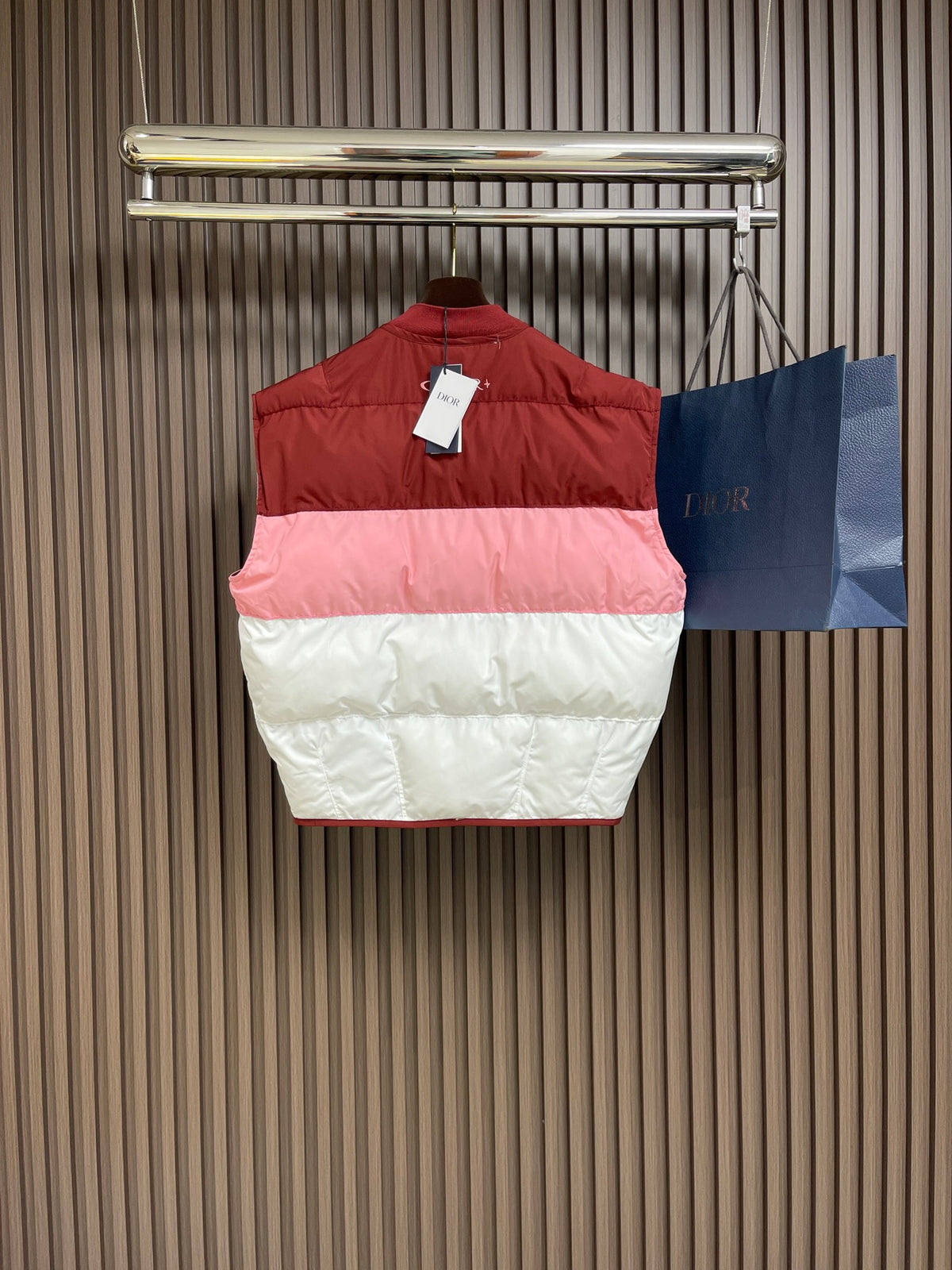 DIOR - Dior and Lewis Hamilton Puffer Jacket with Removable Sleeves