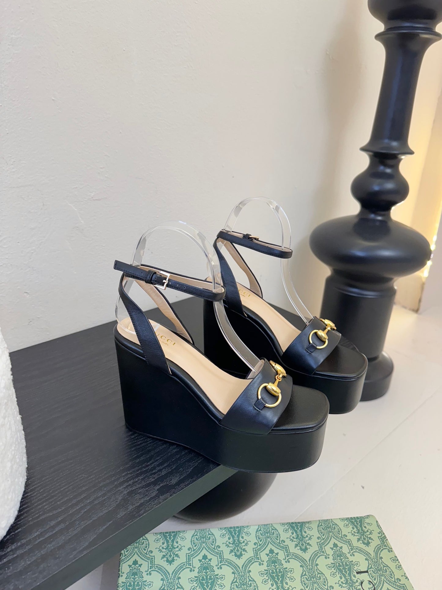 GUCCI - Platform leather